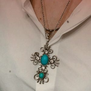 Western cross necklace